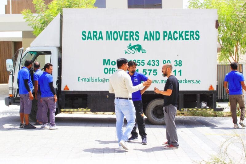 movers in Dubai