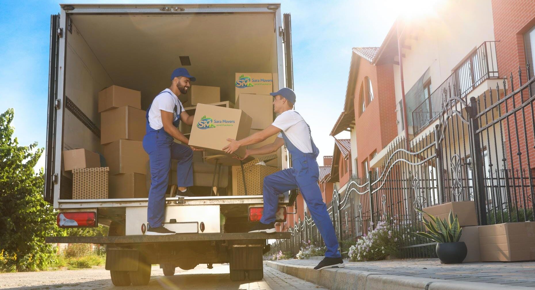 Sara Movers and Packers moving in Al Khawaneej